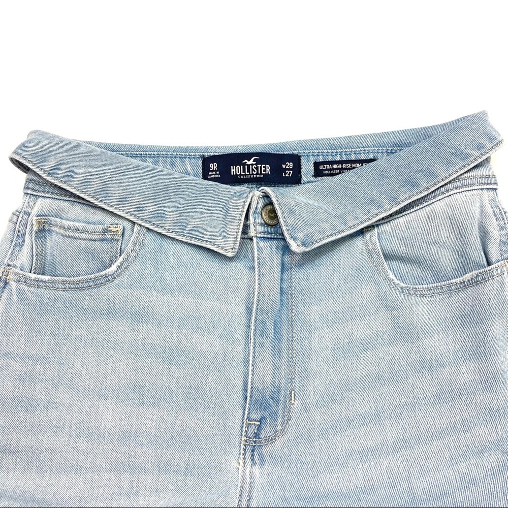 Hollister Ultra High Rise Mom Jeans Foldover Waist - Picture 7 of 9